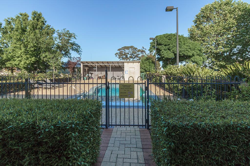 Banksia Motel Collie Esterno foto