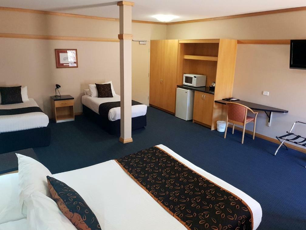 Banksia Motel Collie Esterno foto